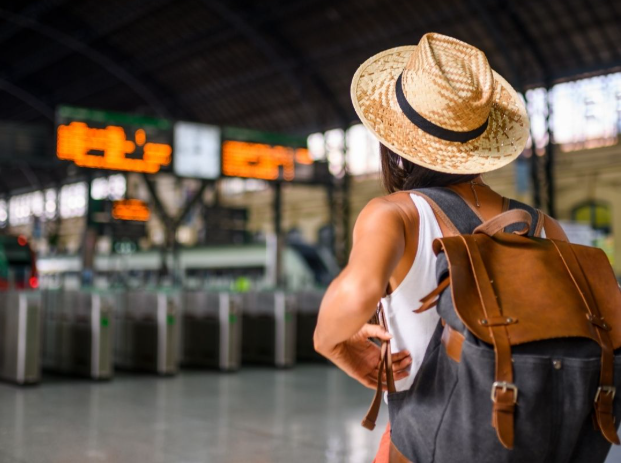 7 eSIM Tips Every Digital Nomad and Frequent Traveler Needs in 2026