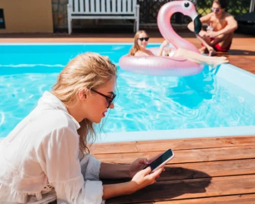 A Guide to Pool Skimmers from Aiper Store Australia